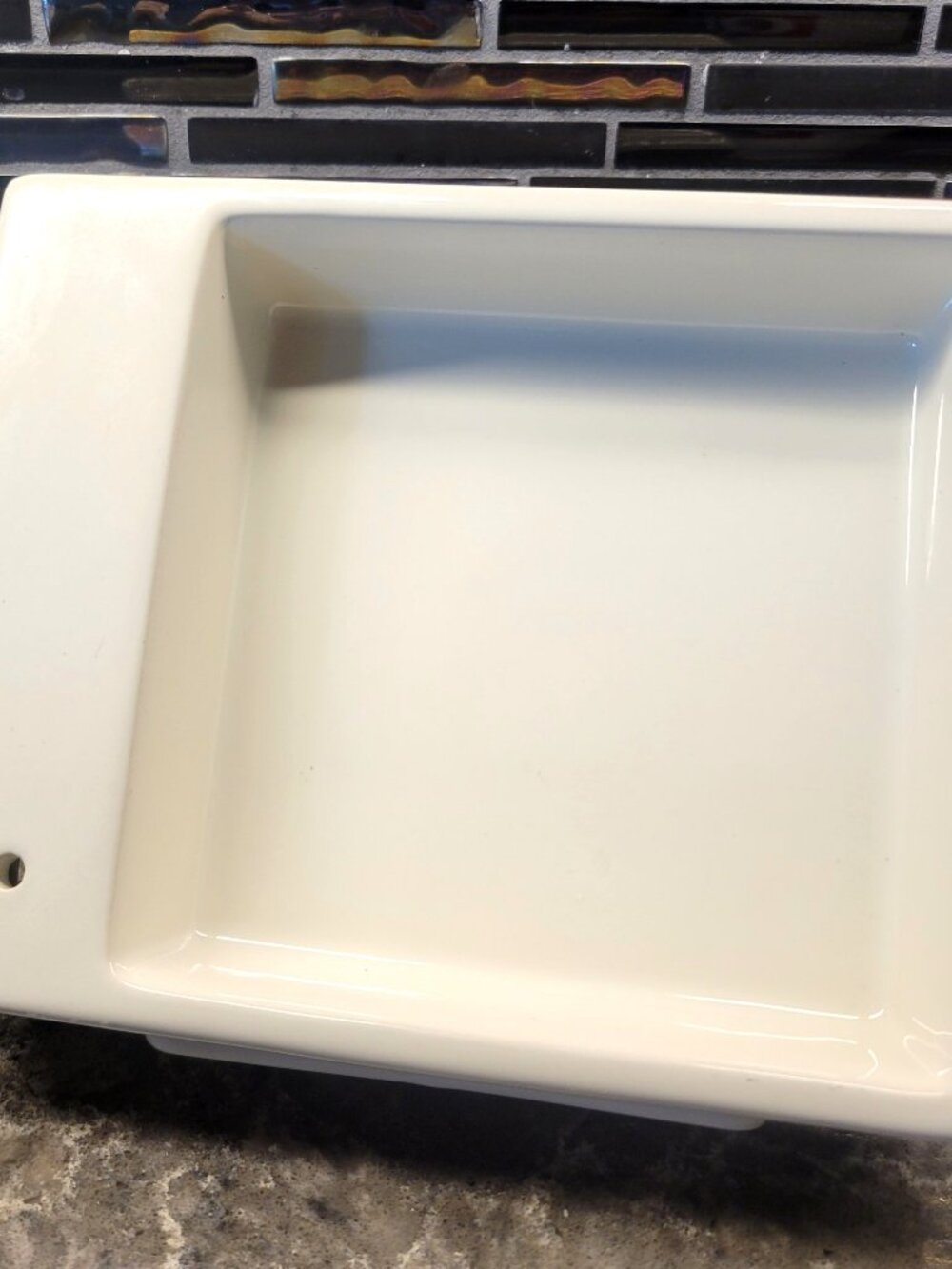 NORA FLEMING PEARL DOT COCKTAIL NAPKIN HOLDER / CANDY DISH WHITE RETIRED